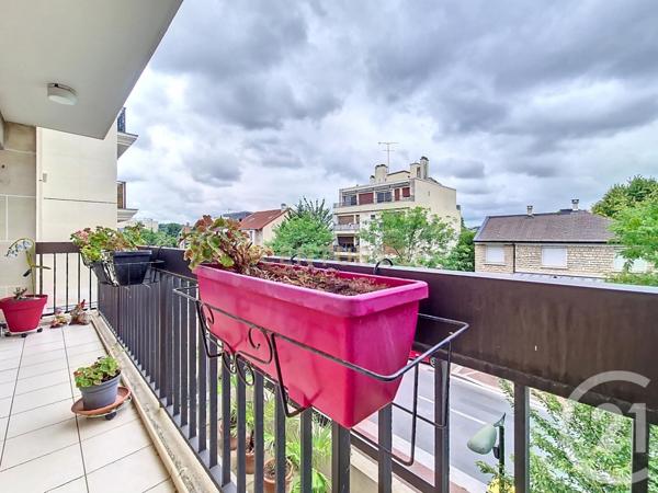 Appartement F4 à vendre  4 pièces - 78,26 m2 BOURG LA REINE - 92