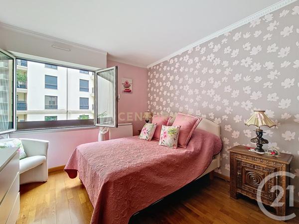 Appartement F4 à vendre  4 pièces - 78,26 m2 BOURG LA REINE - 92