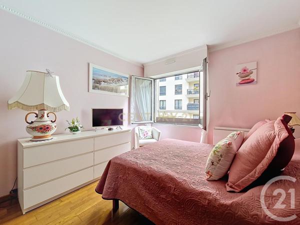 Appartement F4 à vendre  4 pièces - 78,26 m2 BOURG LA REINE - 92