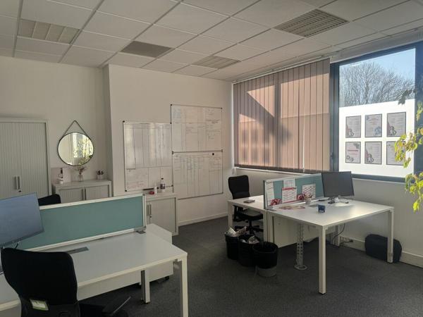 BUREAUX A VENDRE - ZONE DE TREPILLOT- BESANCON