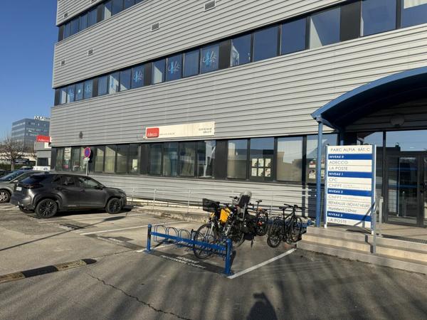 BUREAUX A VENDRE - ZONE DE TREPILLOT- BESANCON