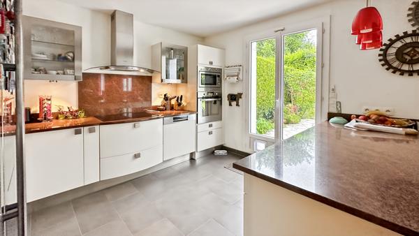 Maison Cergy 6 pièce(s) 140 m2 - LES ESSARTS