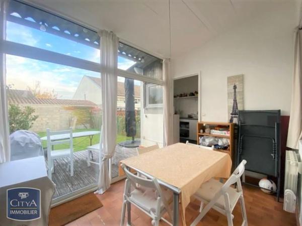 Maison à louer 2 pièces 56.33m²