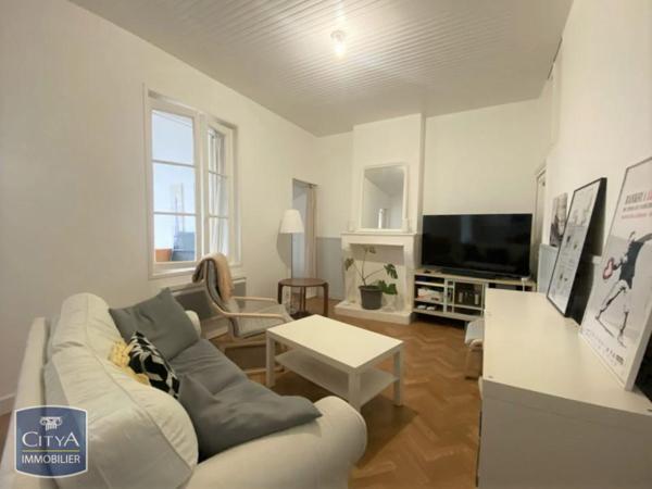 Maison à louer 2 pièces 56.33m²