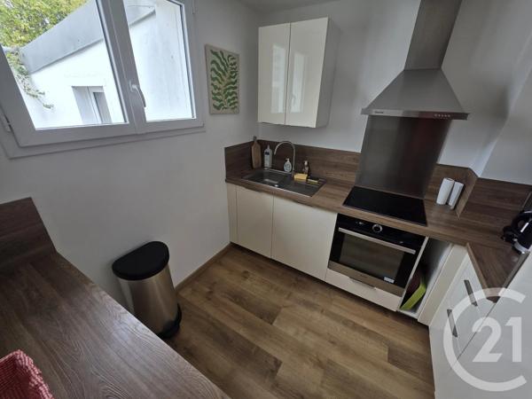 Maison à vendre  5 pièces - 76,56 m 2   LARMOR PLAGE  - 56