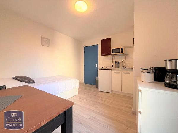 Appartement à louer 1 pièce 16.37m²