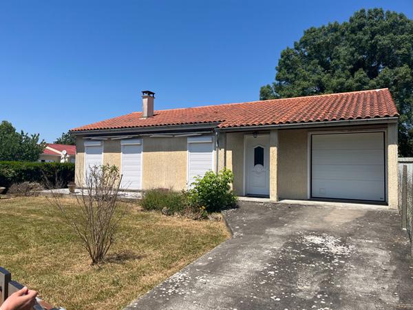 Maison familiale avec jardin et garage à SAUJON 17600