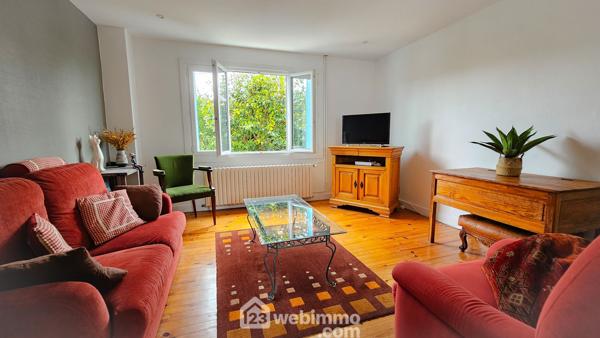 Maison 88 m² à Coarraze 64800
