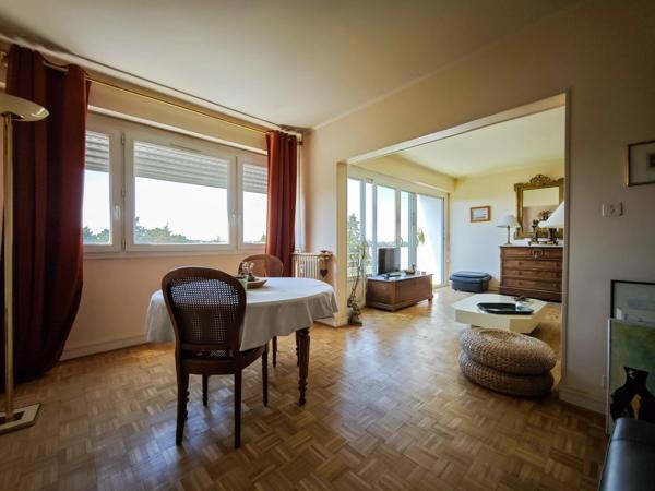 CHOLET – Résidence Saint-Pierre | Appartement 4 pièces – 3 chambres | Dernier étage – Vue exceptionnelle