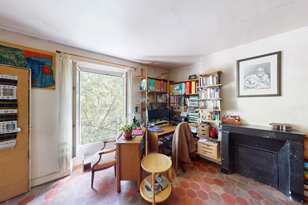 Appartement à rénover VUE CANAL