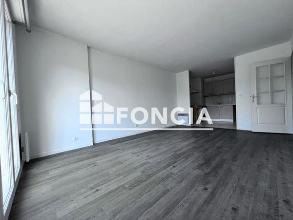 Location Appartement 2 pièces 47.57 m² - 5 RUE JEAN JAURES Claye Souilly 77410