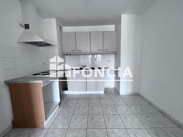 Location Appartement 2 pièces 47.57 m² - 5 RUE JEAN JAURES Claye Souilly 77410