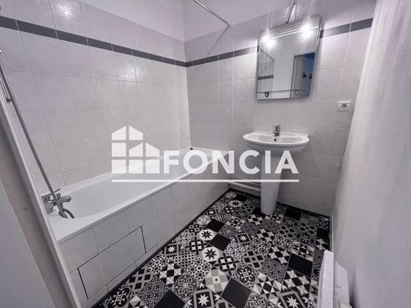 Location Appartement 2 pièces 47.57 m² - 5 RUE JEAN JAURES Claye Souilly 77410