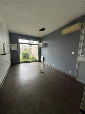 Maison à vendre à Dole dans le Jura (39100), ref : DOLE / CD   
BEDUGUE