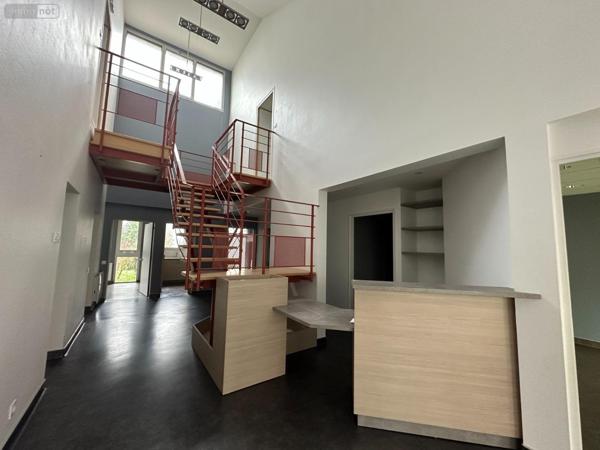 Maison à vendre à Dole dans le Jura (39100), ref : DOLE / CD   
BEDUGUE