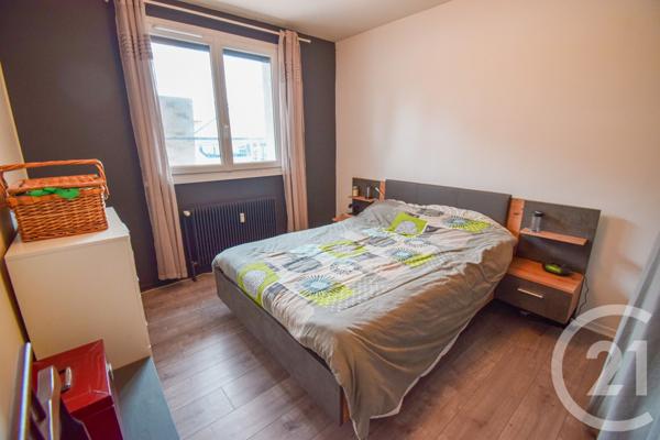 Appartement T4 à vendre  4 pièces - 86 m2 VILLEFRANCHE SUR SAONE - 69