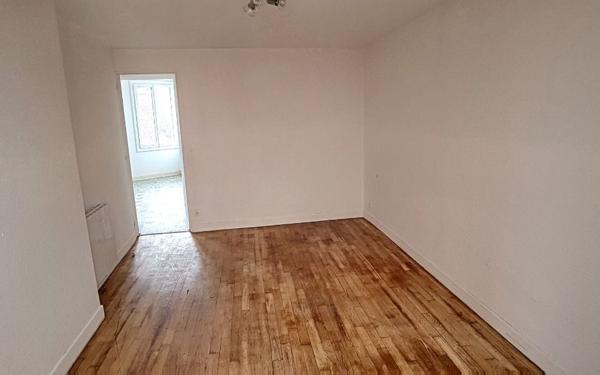 Appartement à louer    1 pièce •  Selles-sur-Cher