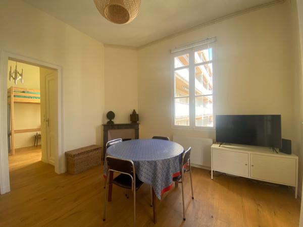ARCACHON, à 60 m de la Jetée de la Chapelle ! T2 de 44 m2 !