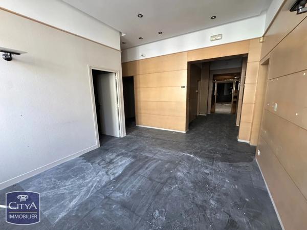 Immeuble à vendre 703m² Arras (62000)