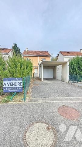 Maison individuelle récente de type 4.
