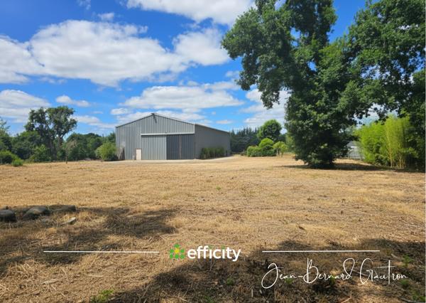 Local Commercial
         1 pièce
        - 480 m² 220 000 € *