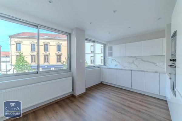 Appartement à vendre 4 pièces 94.57m² Roanne (42300)