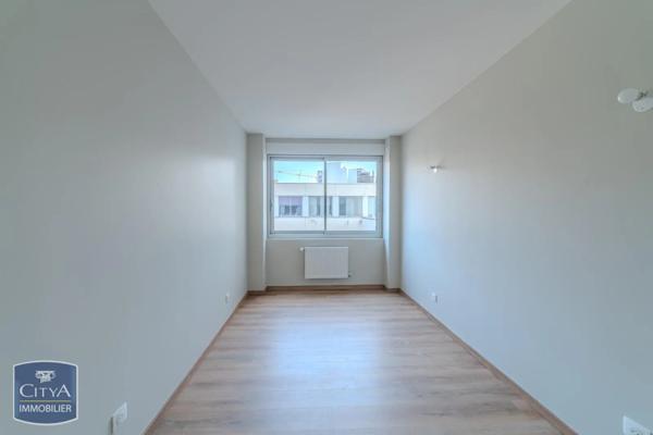 Appartement à vendre 4 pièces 94.57m² Roanne (42300)