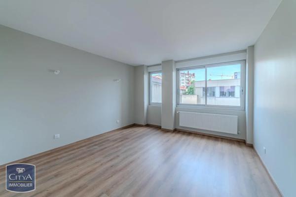 Appartement à vendre 4 pièces 94.57m² Roanne (42300)