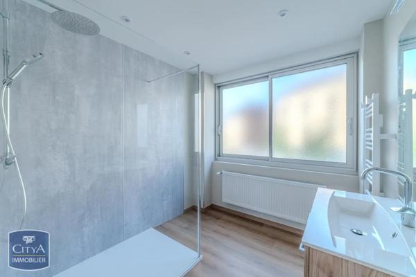 Appartement à vendre 4 pièces 94.57m² Roanne (42300)