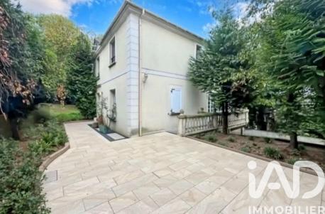 Maison à vendre 8 pièces 220 m² Sarcelles