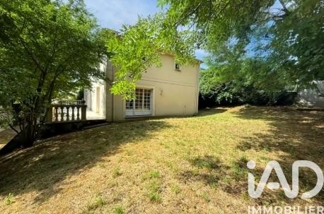 Maison à vendre 8 pièces 220 m² Sarcelles