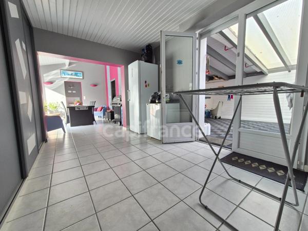 Maison à vendre 6 pièces ROYAN (17) - 4 chambres - Piscine -Garage - Terrain de 1129m²