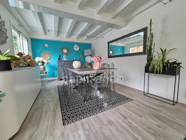 Maison à vendre 6 pièces ROYAN (17) - 4 chambres - Piscine -Garage - Terrain de 1129m²