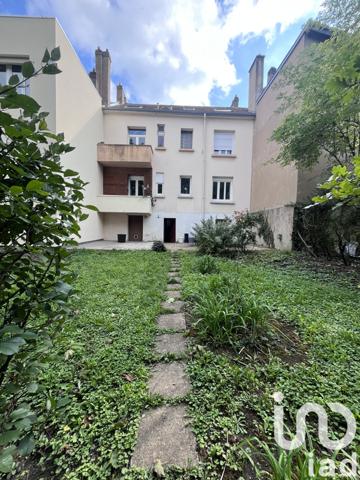 Appartement à vendre 4 pièces 75 m² Saint-Julien-lès-Metz