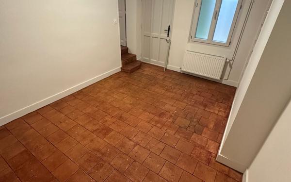 Maison à louer    5 pièces •  La Riche