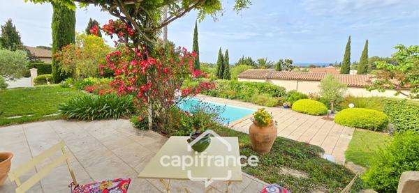 Maison à vendre 4 pièces VUE MER + Garage 55m² + Piscine SANARY SUR MER (83)