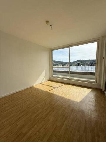 Appartement 2 pièces                                        - 43750 Vals-près-le-Puy Réf : 13416