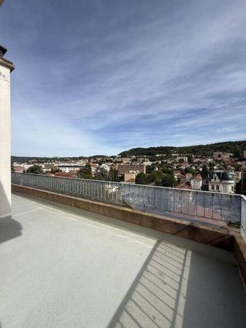 Appartement 2 pièces                                        - 43750 Vals-près-le-Puy Réf : 13416