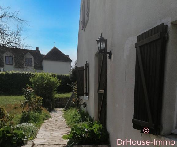 Maison à vendre 8 pièces de 223 m²