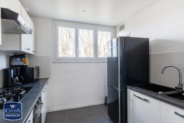 Appartement à louer 3 pièces 66.7m² Joué-lès-Tours (37300)
