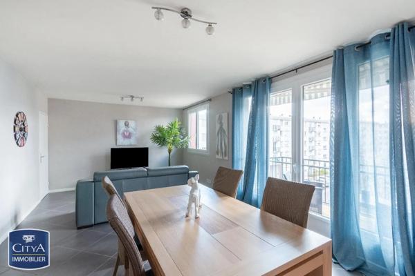 Appartement à louer 3 pièces 66.7m² Joué-lès-Tours (37300)