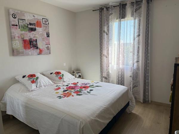 Vente                                                      Maison
                        
                     5 pièces                      130 m2                     à Rodez