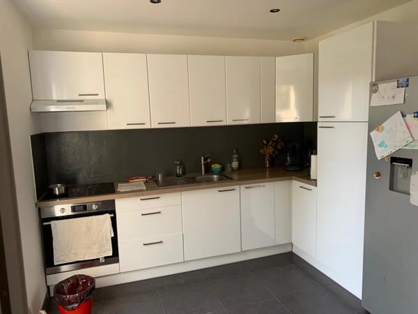 Vente                                                      Villa
                        
                     4 pièces                      100 m2                     à Saleilles