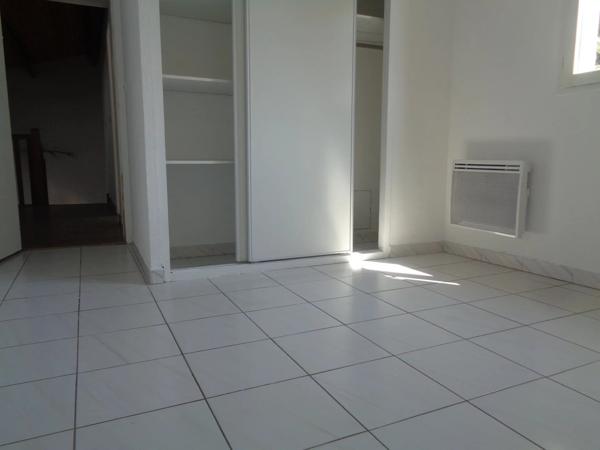 Vente                                                      Villa
                        
                     4 pièces                      100 m2                     à Saleilles