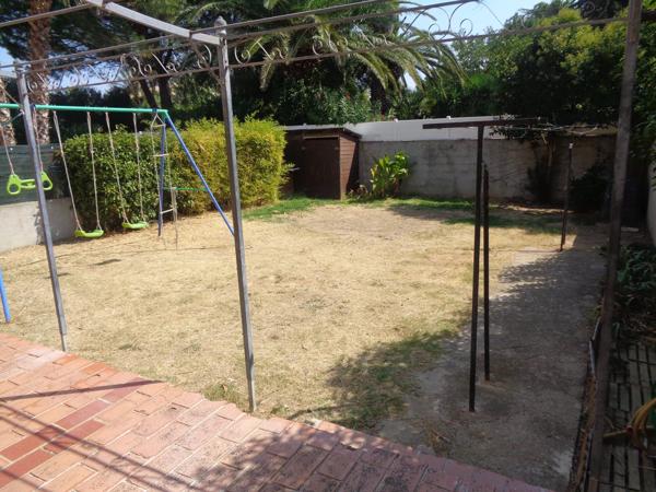 Vente                                                      Villa
                        
                     4 pièces                      100 m2                     à Saleilles