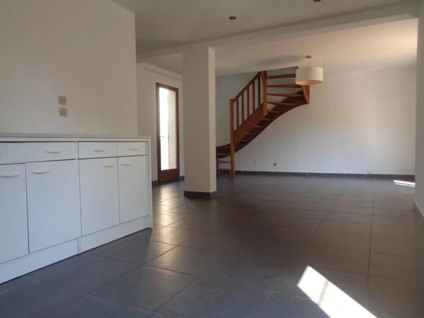 Vente                                                      Villa
                        
                     4 pièces                      100 m2                     à Saleilles