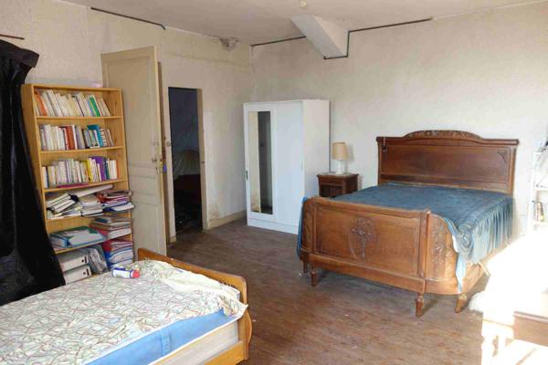 Maison 11 pièce(s) 6 chambre(s) 340 m²