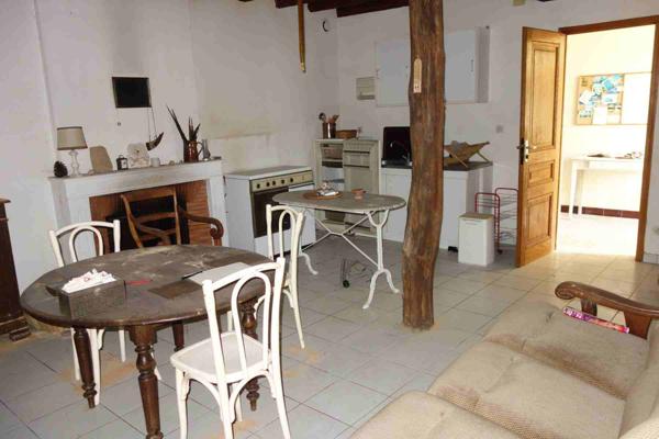 Maison 11 pièce(s) 6 chambre(s) 340 m²