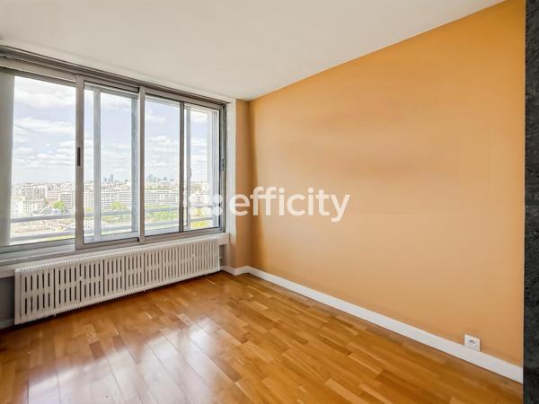Appartement
         3 pièces
        - 64 m² 592 500 € *