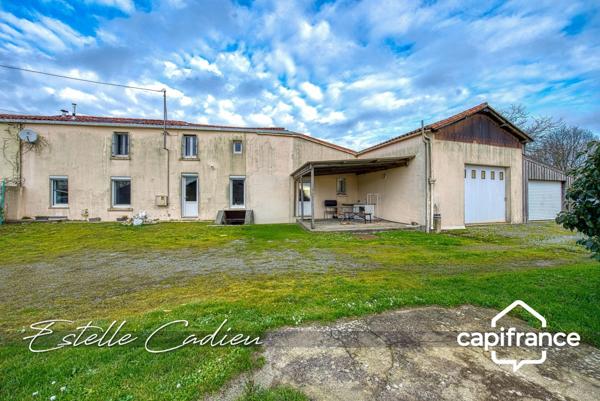 Maison à vendre en campagne SAINT PIERRE DU CHEMIN (85)
